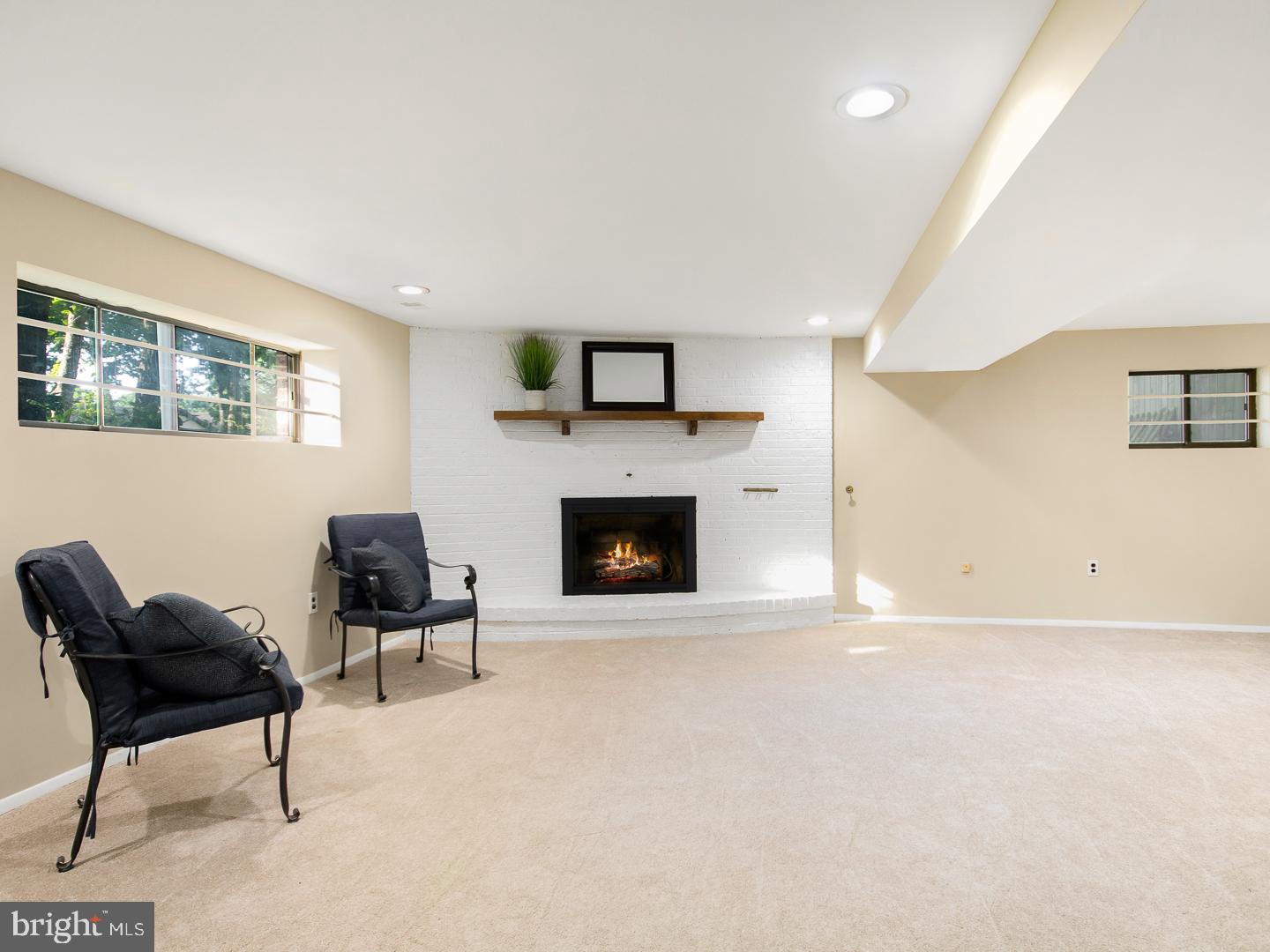 236 Peppermill Road West Berlin, NJ 08091 - Photo 25 of 35 Family Room