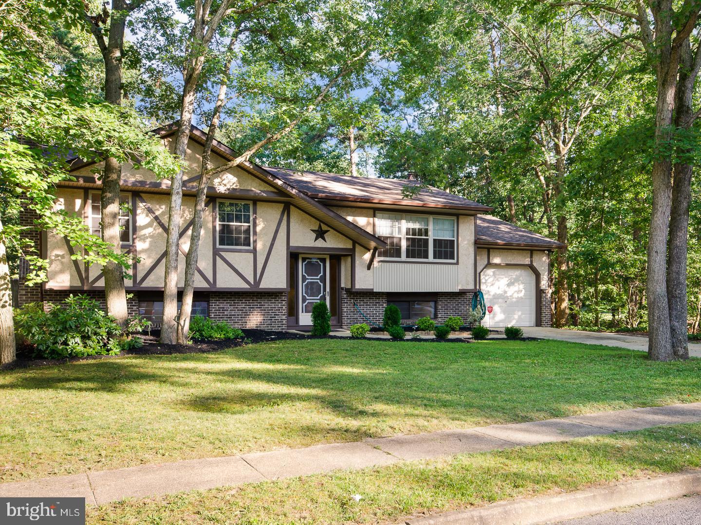 236 Peppermill Road West Berlin, NJ 08091 - Photo 34 of 35 Exterior Front