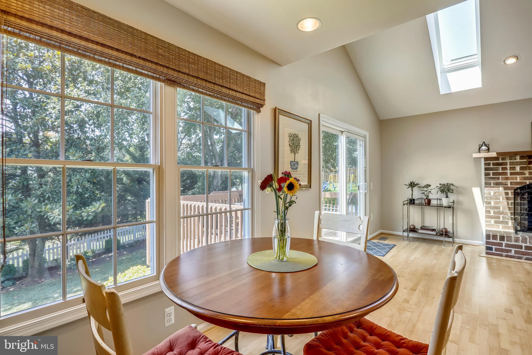 13924 Riding Loop Drive North Potomac, MD 20878 - Photo 13 of 45 Breakfast area overlooking the rear yard