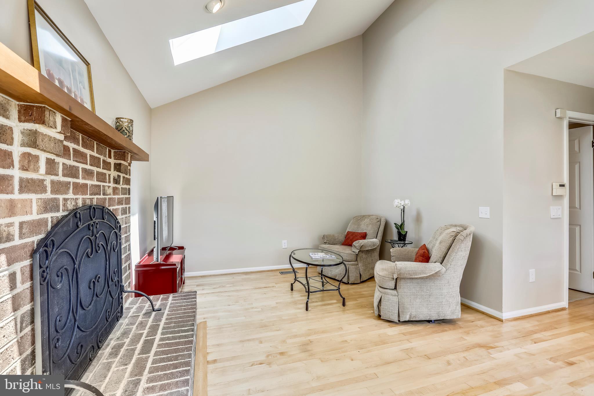 13924 Riding Loop Drive North Potomac, MD 20878 - Photo 15 of 45 Family Room