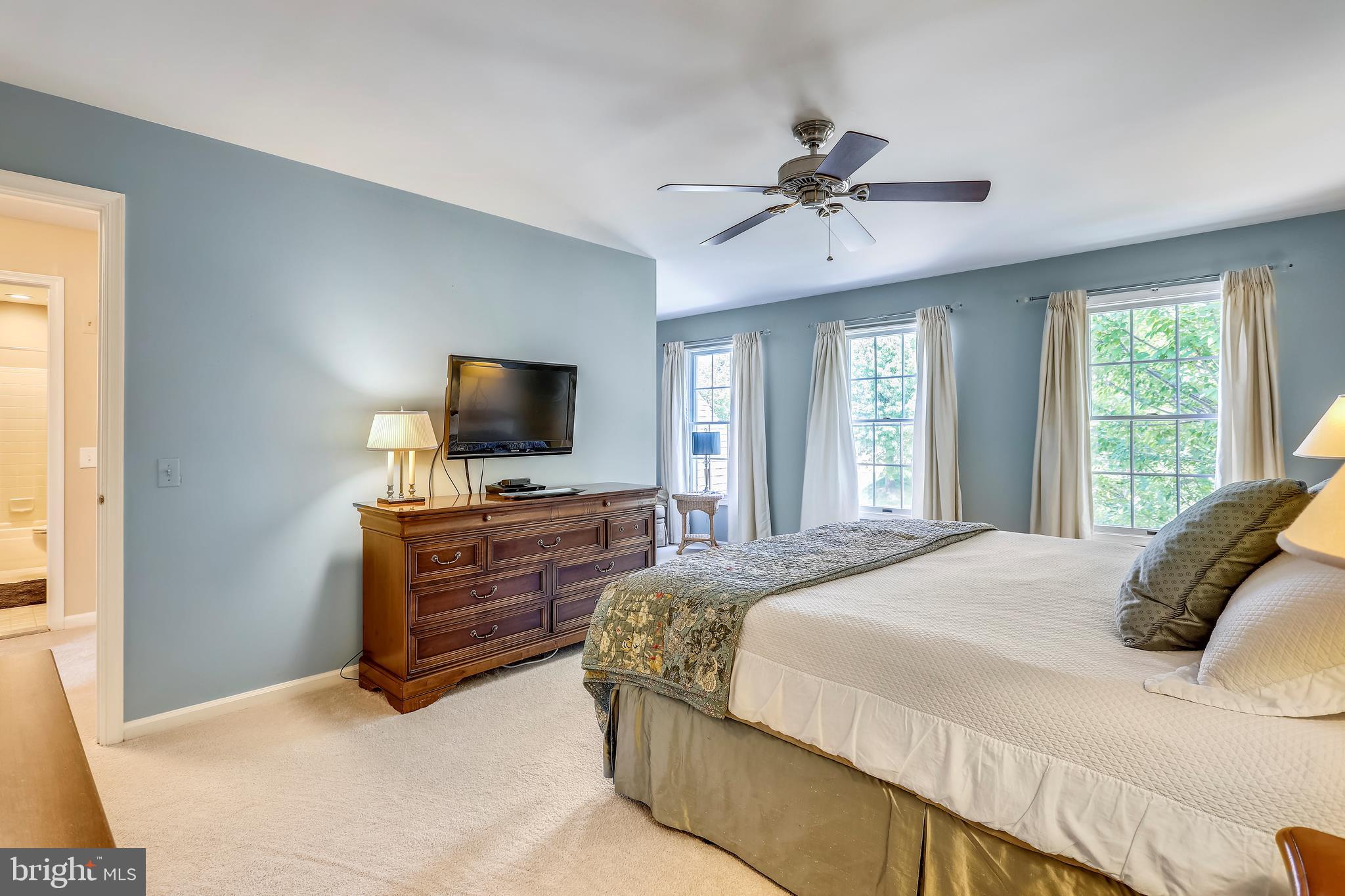 13924 Riding Loop Drive North Potomac, MD 20878 - Photo 23 of 45 Gallery Image 23