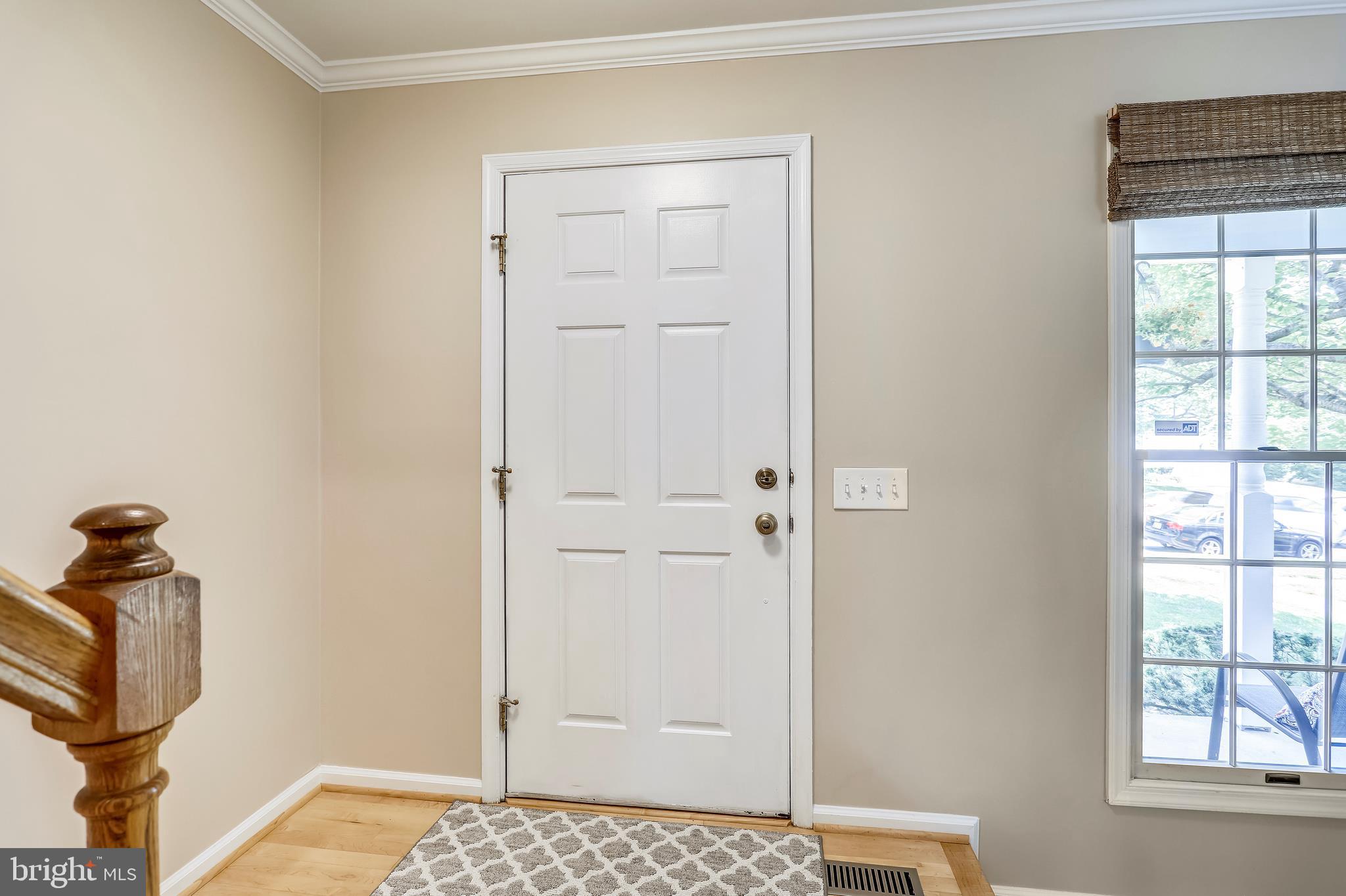 13924 Riding Loop Drive North Potomac, MD 20878 - Photo 4 of 45 Entry foyer