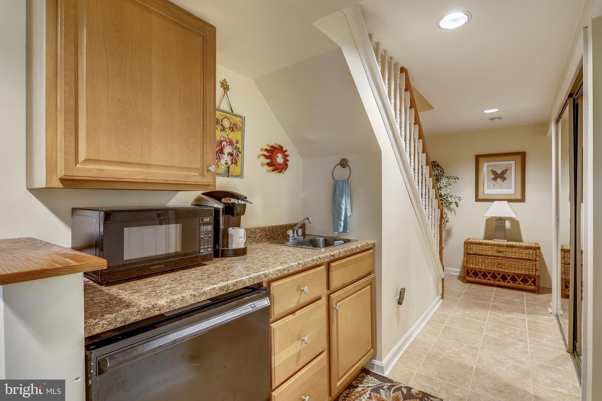 13924 Riding Loop Drive North Potomac, MD 20878 - Photo 34 of 45 Kitchenette