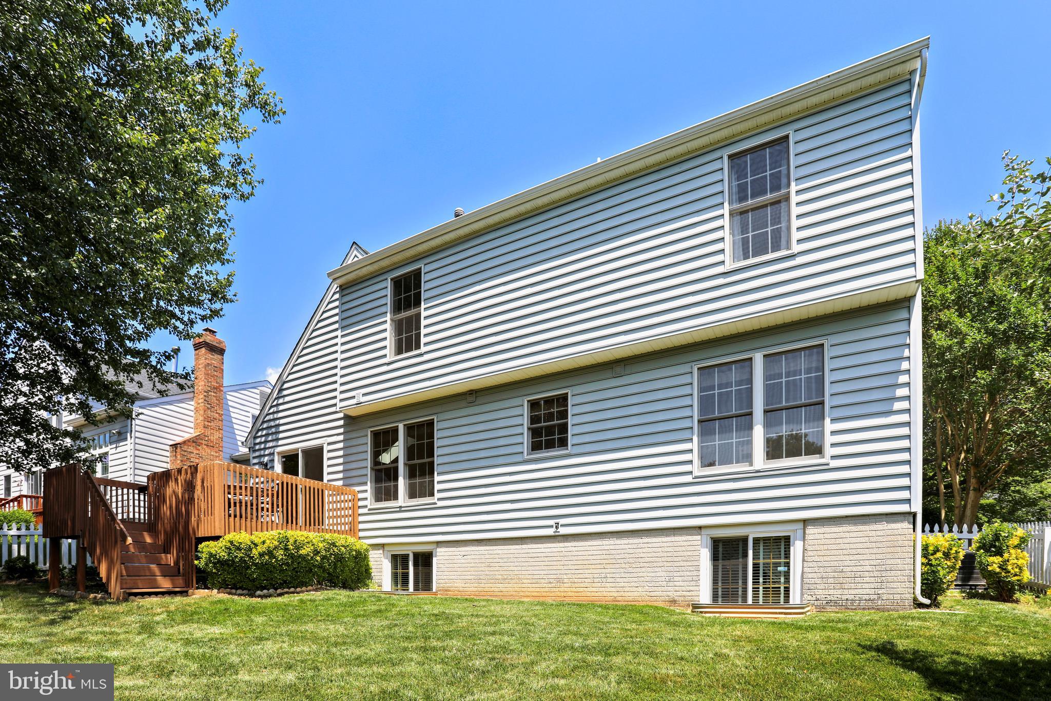 13924 Riding Loop Drive North Potomac, MD 20878 - Photo 42 of 45 Rear of house