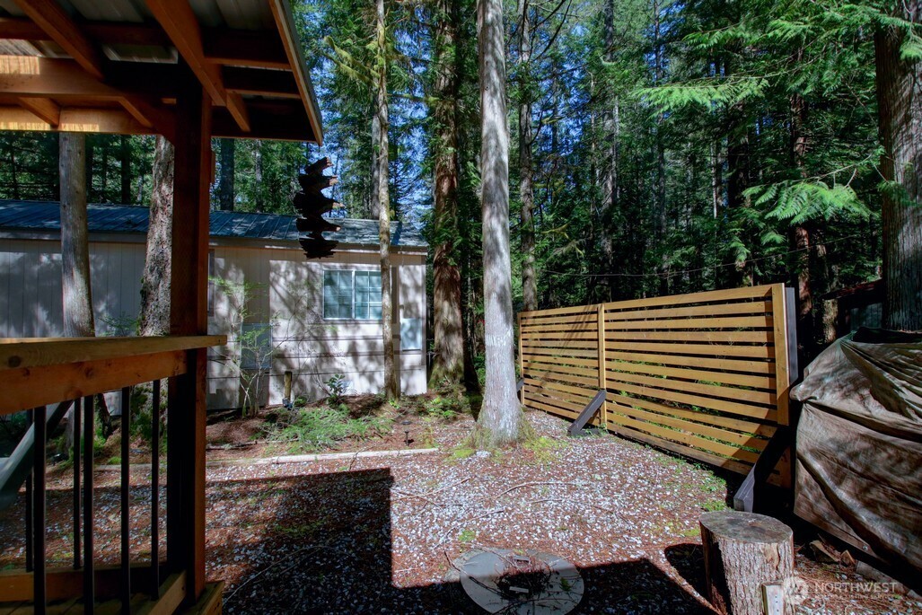 64 Wilderness Way Deming, WA 98244 - Photo 4 of 33