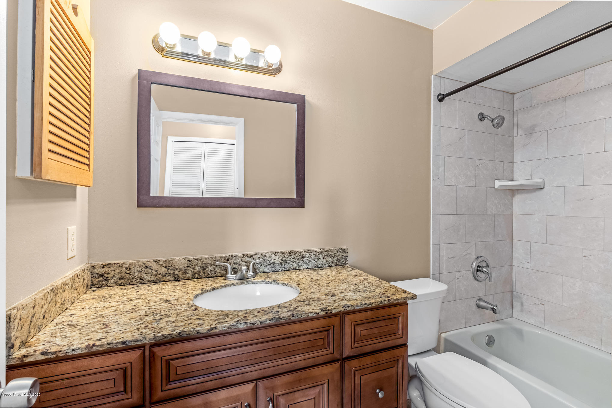 857 Levitt Parkway Rockledge, FL 32955 - Photo 10 of 12 2nd Bathroom