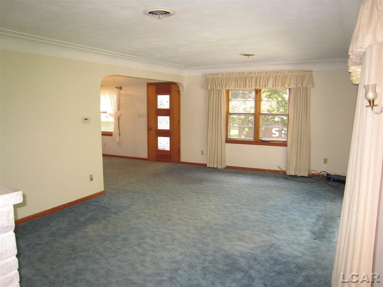 8145 Short Street Clinton, MI 49236 - Photo 11 of 26 31395357-10.JPG