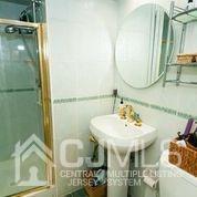 82 Harmon Road Edison, NJ 08837 - Photo 45 of 47 a bathroom with a sink a toilet and shower