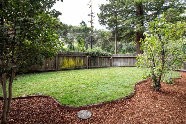 $2,024,000 | 1010 Ringwood Avenue, Menlo Park, CA 94025