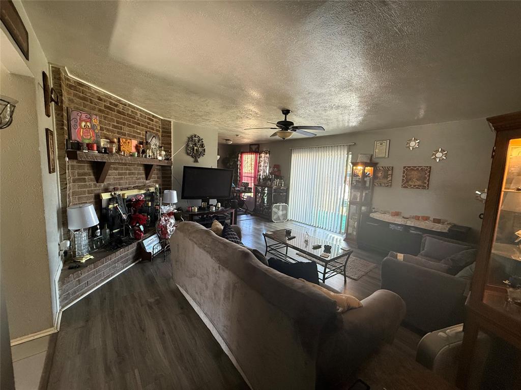 1535 Clearbrook Street Lancaster, TX 75134 - Photo 7 of 15 a view of a room with gym equipment