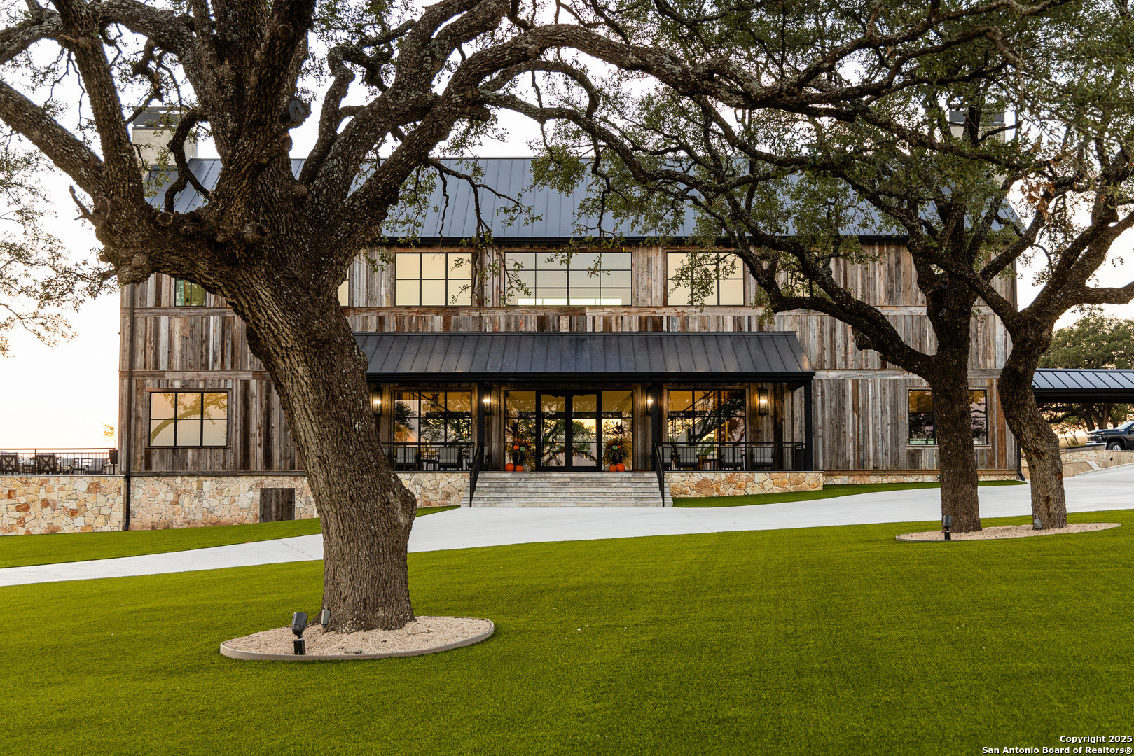 3288 Highway 39 Hunt, TX 78024 - Photo 4 of 50