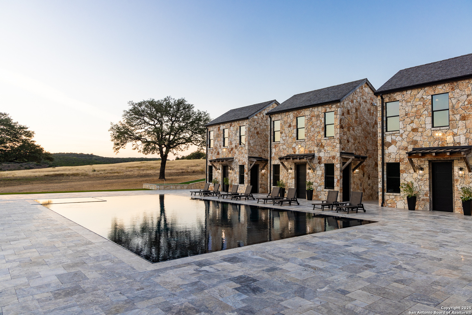 3288 Highway 39 Hunt, TX 78024 - Photo 7 of 50