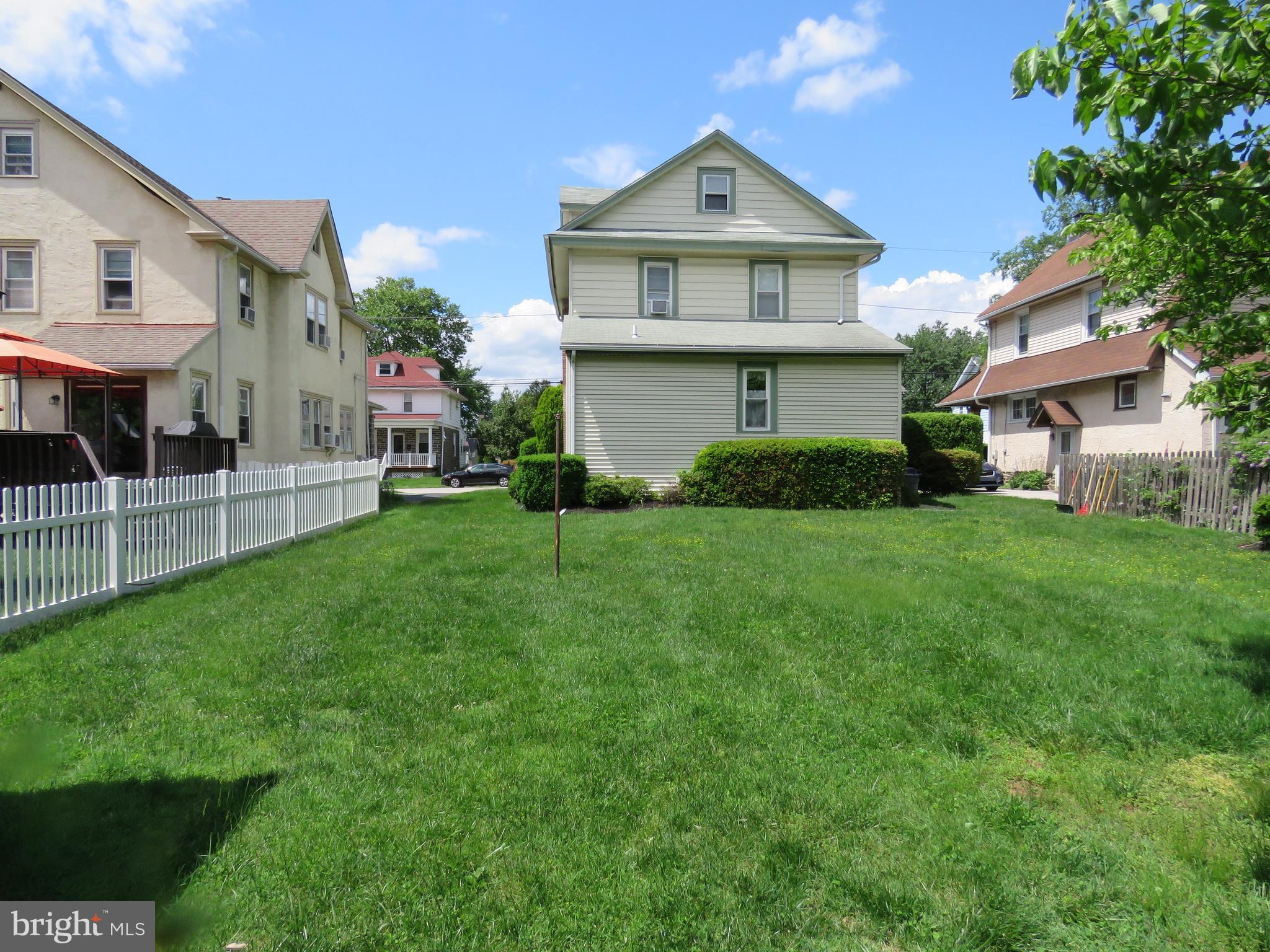 239 Kathmere Road Havertown, PA 19083 - Photo 4 of 11 a front view of a house with a yard