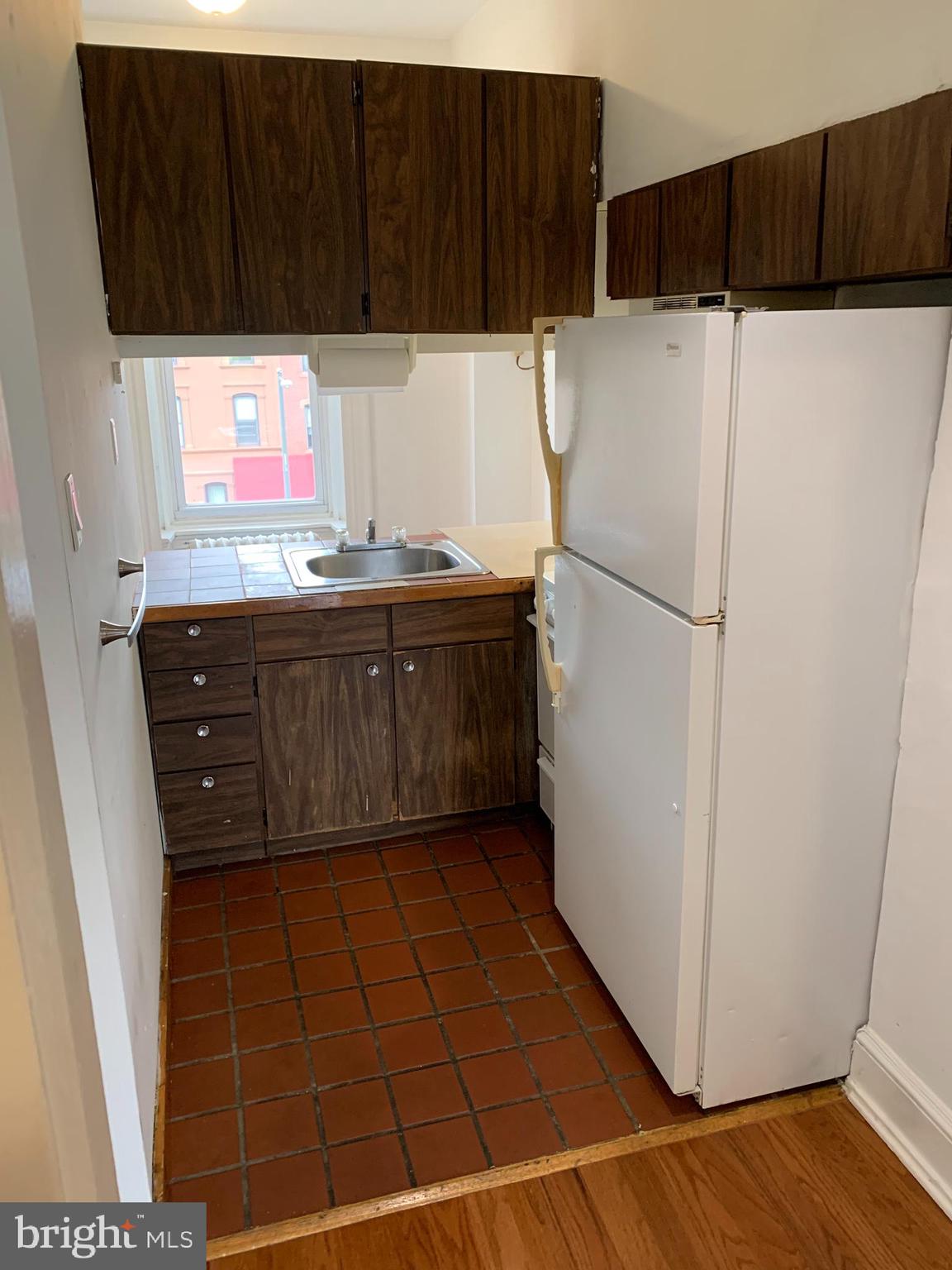 1916 Spring Garden Street, Unit 3F Philadelphia, PA 19130 - Photo 5 of 8