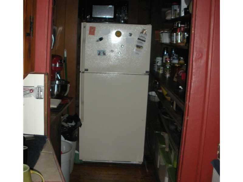 250 West Road Waterboro, ME 04087 - Photo 5 of 8 Kitchen. pantry