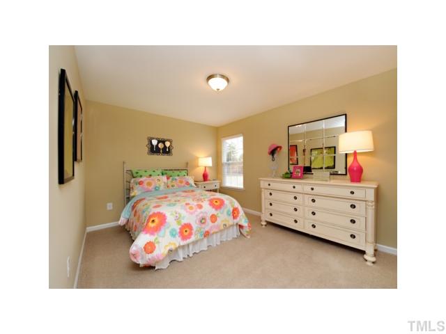 3702 Burtons Barn Street Raleigh, NC 27610 - Photo 6 of 9