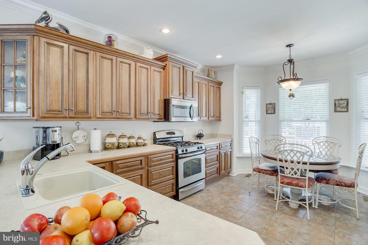 1020 Beach Road Baltimore, MD 21221 - Photo 3 of 27 Kitchen