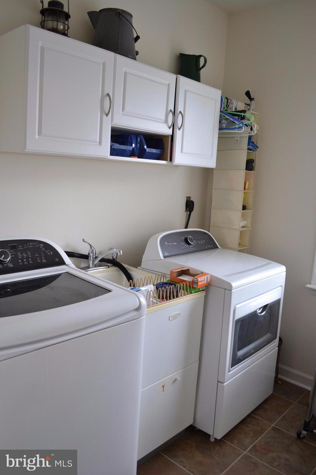 1020 Beach Road Baltimore, MD 21221 - Photo 22 of 27 Interior (General)