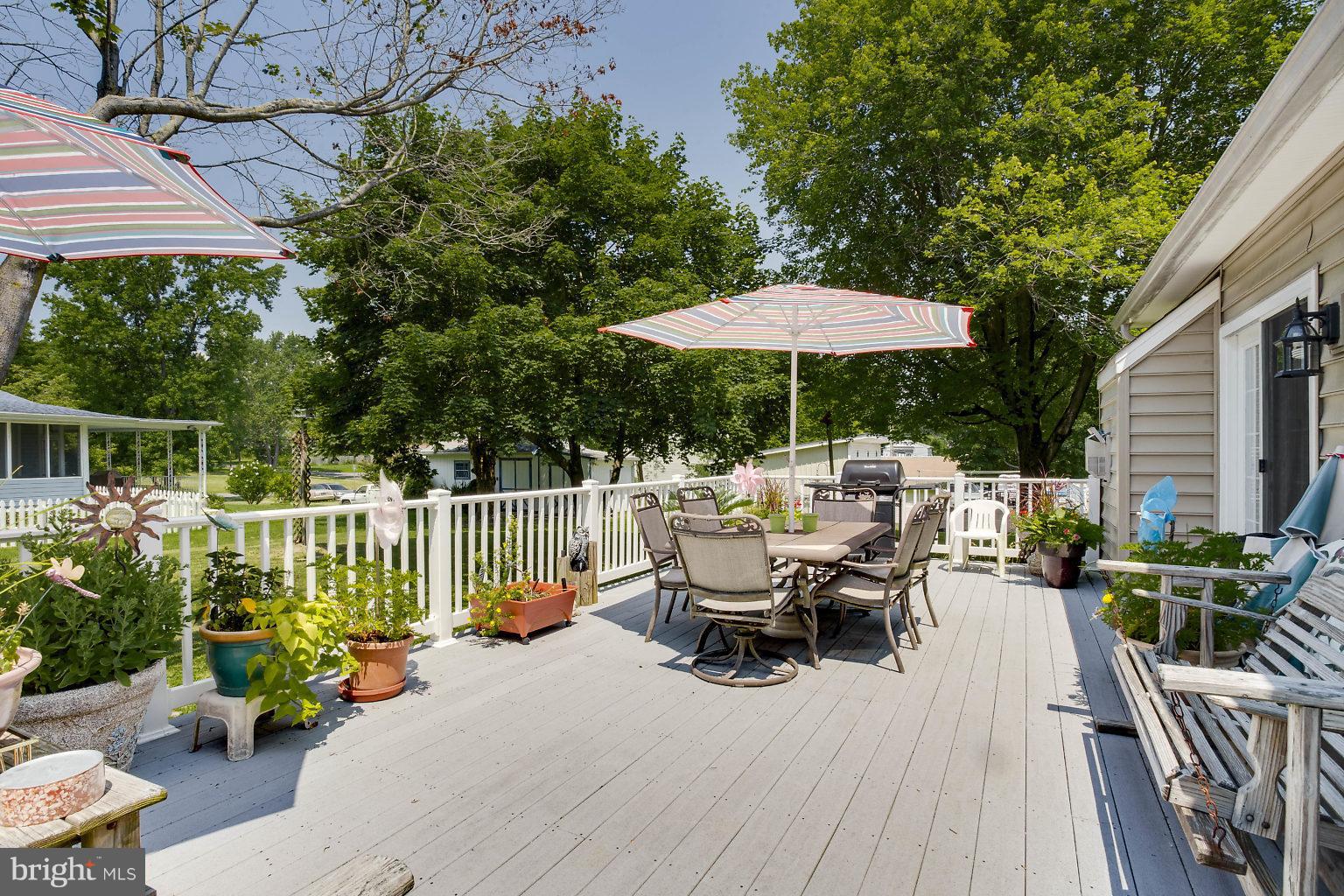 1020 Beach Road Baltimore, MD 21221 - Photo 25 of 27 Exterior (Rear)