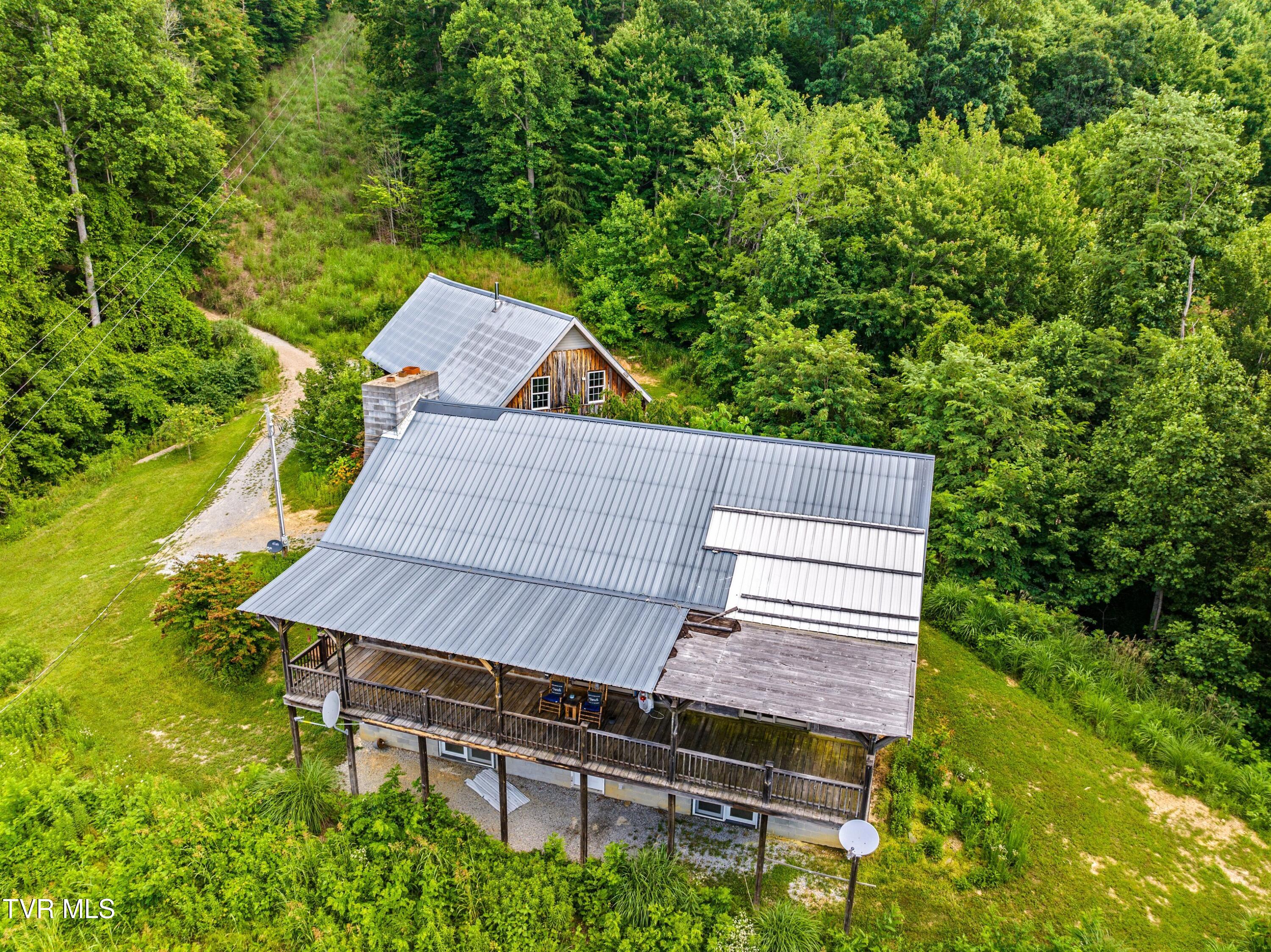 3388 Short Mountain Road Sneedville, TN 37869 - Photo 56 of 61 044-3388WestShortMountainRoad-TN-37869-S