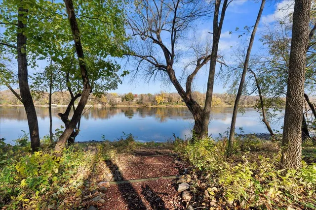 $750,000 | 13600 96th Street Northeast, Elk River, MN 55330