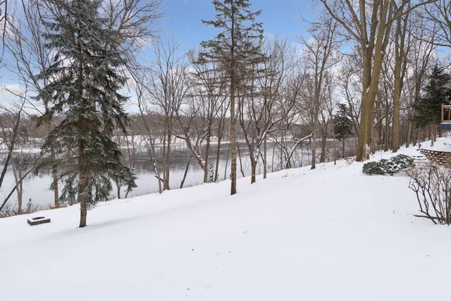 $750,000 | 13600 96th Street Northeast, Elk River, MN 55330