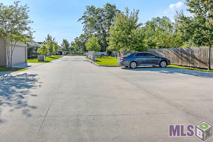809 Summer Breeze Drive, Unit 1202 Baton Rouge, LA 70810 - Photo 20 of 22 Steps Away from Plenty of Guest Parking