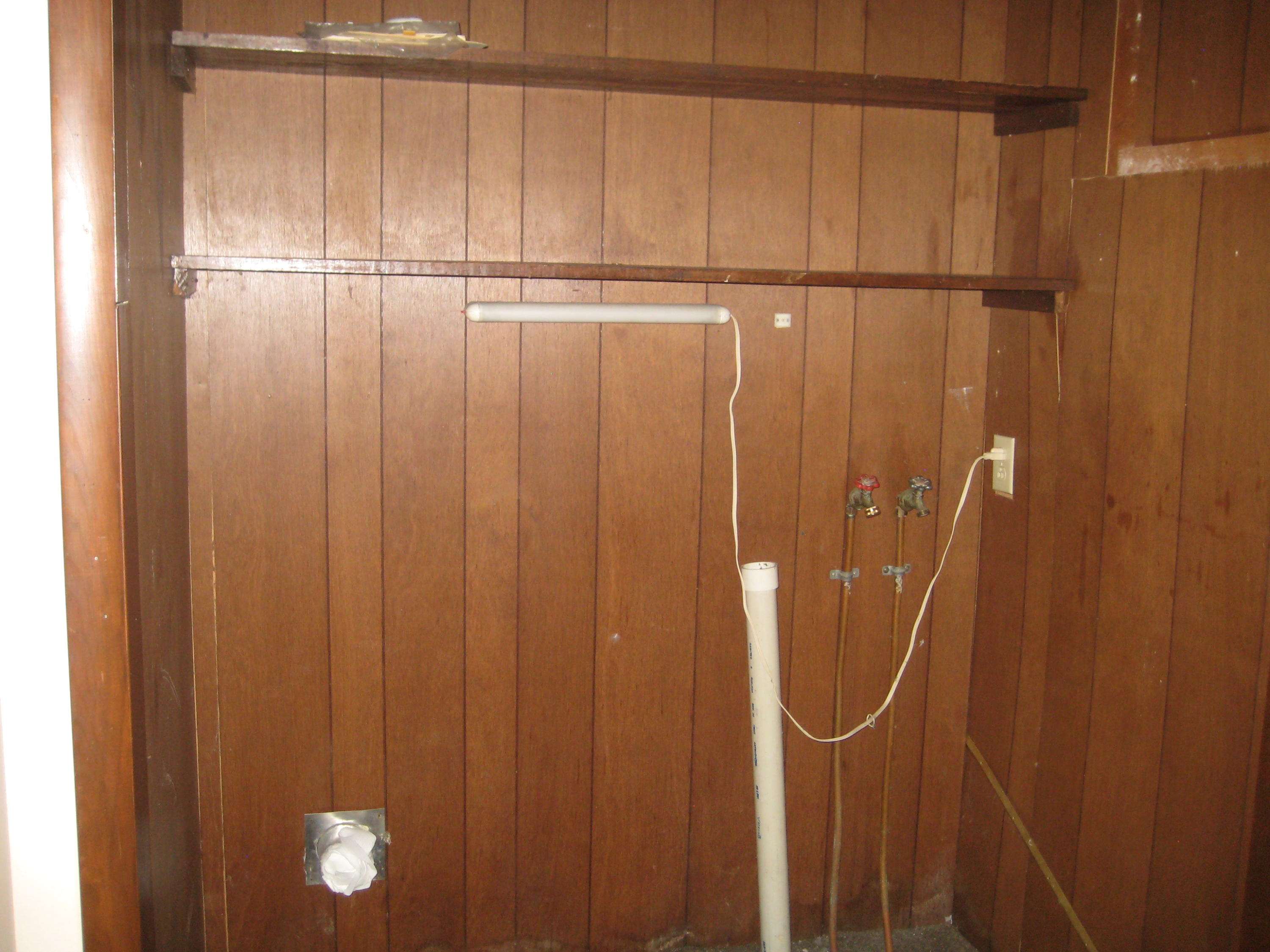 239 Alhambra Road Oak Ridge, TN 37830 - Photo 12 of 14 239 Alhambra Road 088