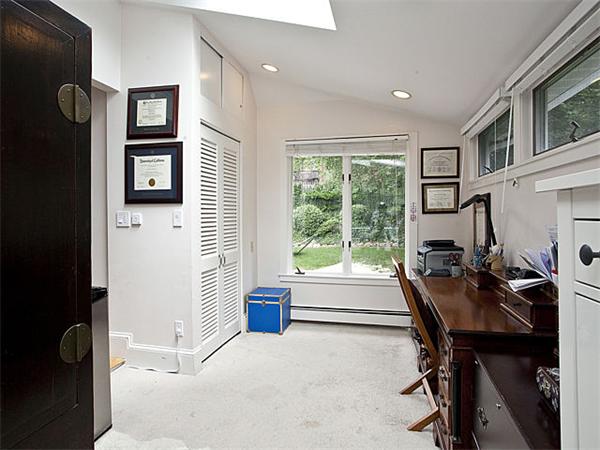 41 Stuart Road Newton, MA 02459 - Photo 15 of 29 Gallery Image 15