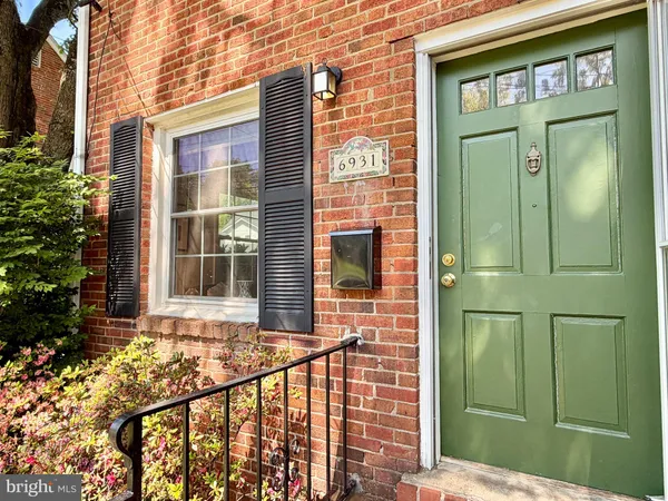 $3,900 | 6931 26th Street North, Arlington, VA 22213