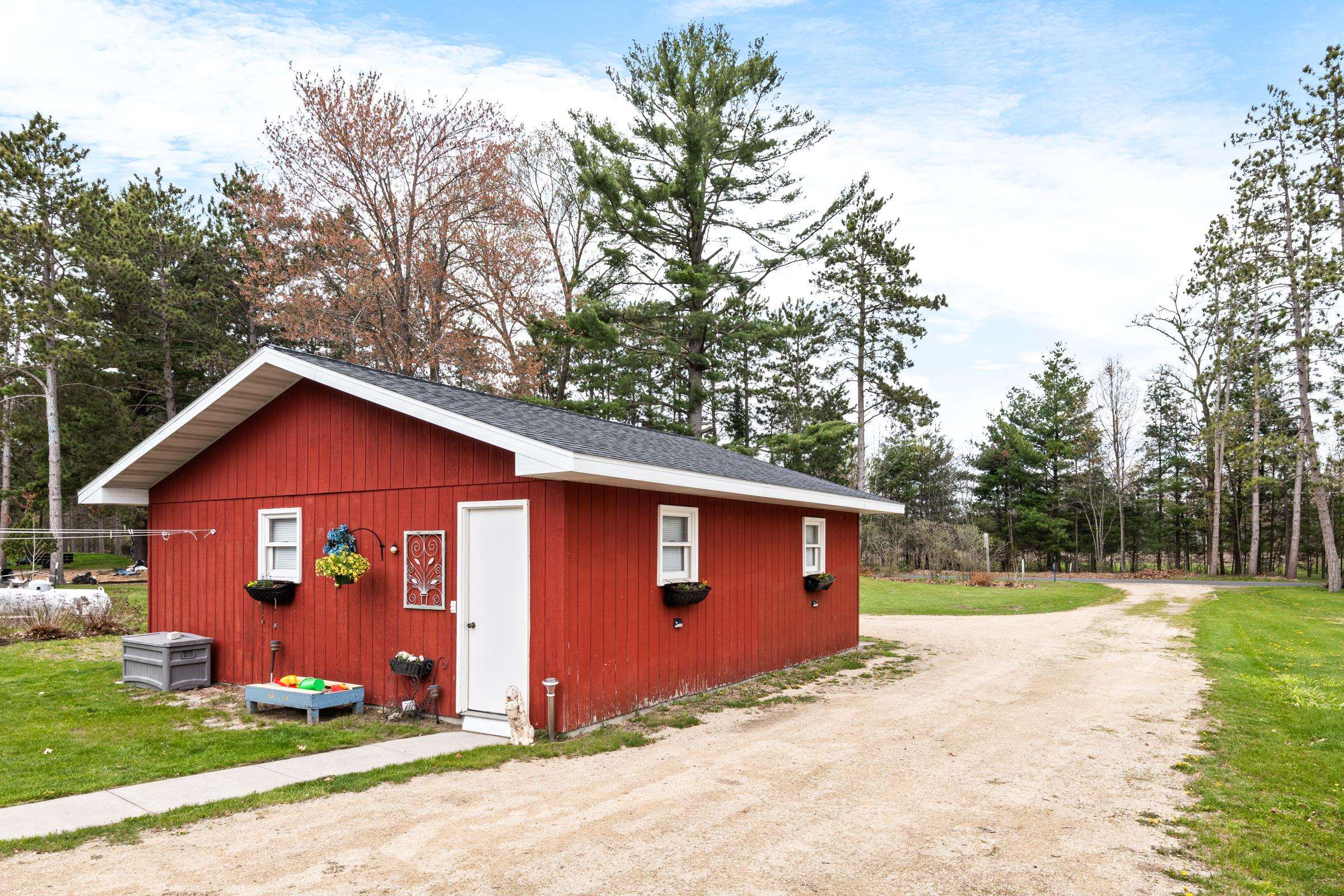 N8067 Tuttle Lake Road Neshkoro, WI 54960 - Photo 39 of 60