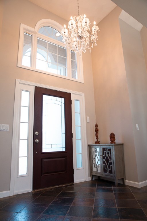 25 Hummingbird Lane Cranston, RI 02921 - Photo 3 of 49 Gallery Image 3