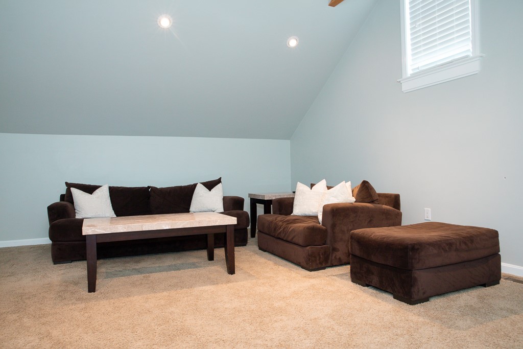 25 Hummingbird Lane Cranston, RI 02921 - Photo 36 of 49 Gallery Image 36