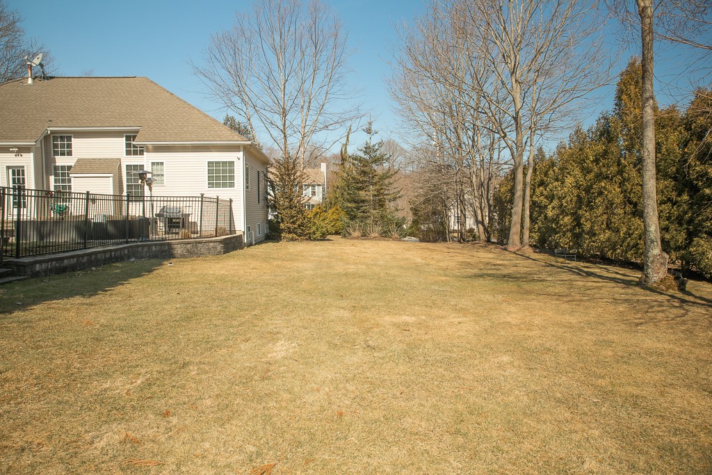 25 Hummingbird Lane Cranston, RI 02921 - Photo 39 of 49 Gallery Image 39