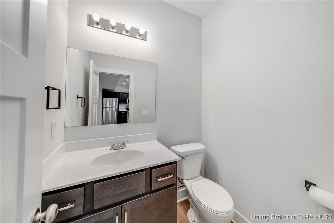 904 Assembly Road Jeffersonville, IN 47130 - Photo 14 of 50