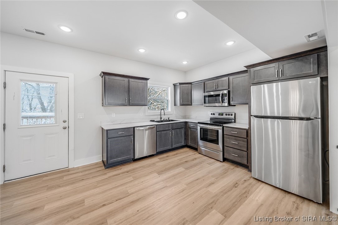 904 Assembly Road Jeffersonville, IN 47130 - Photo 10 of 50