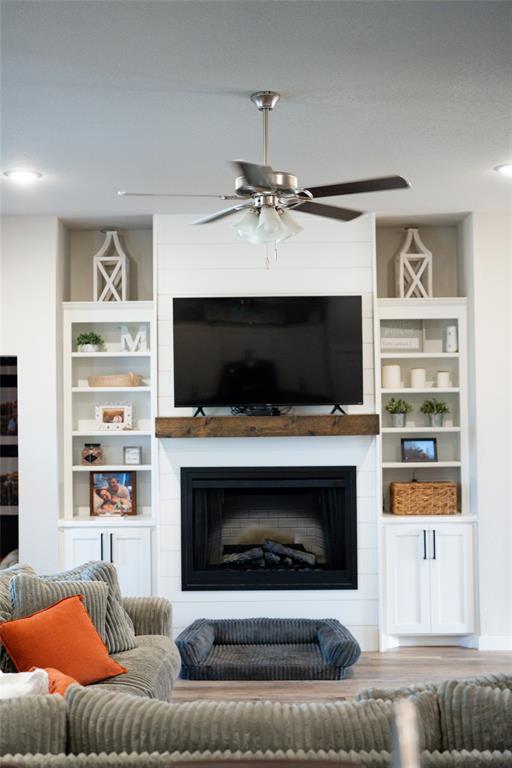 703 Ridgeway Road Joshua, TX 76058 - Photo 13 of 32