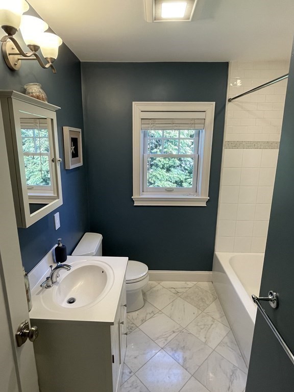 8 Arapahoe Road Newton, MA 02465 - Photo 15 of 26