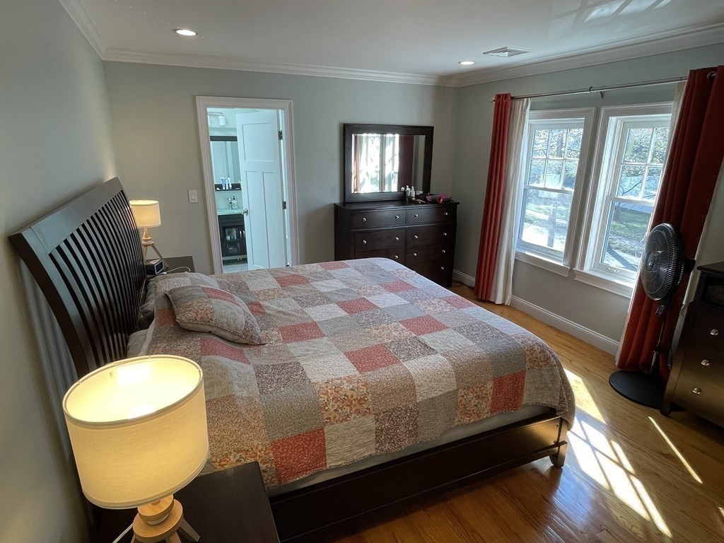 8 Arapahoe Road Newton, MA 02465 - Photo 17 of 26