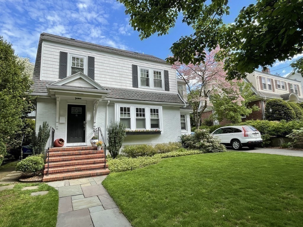 8 Arapahoe Road Newton, MA 02465 - Photo 2 of 26