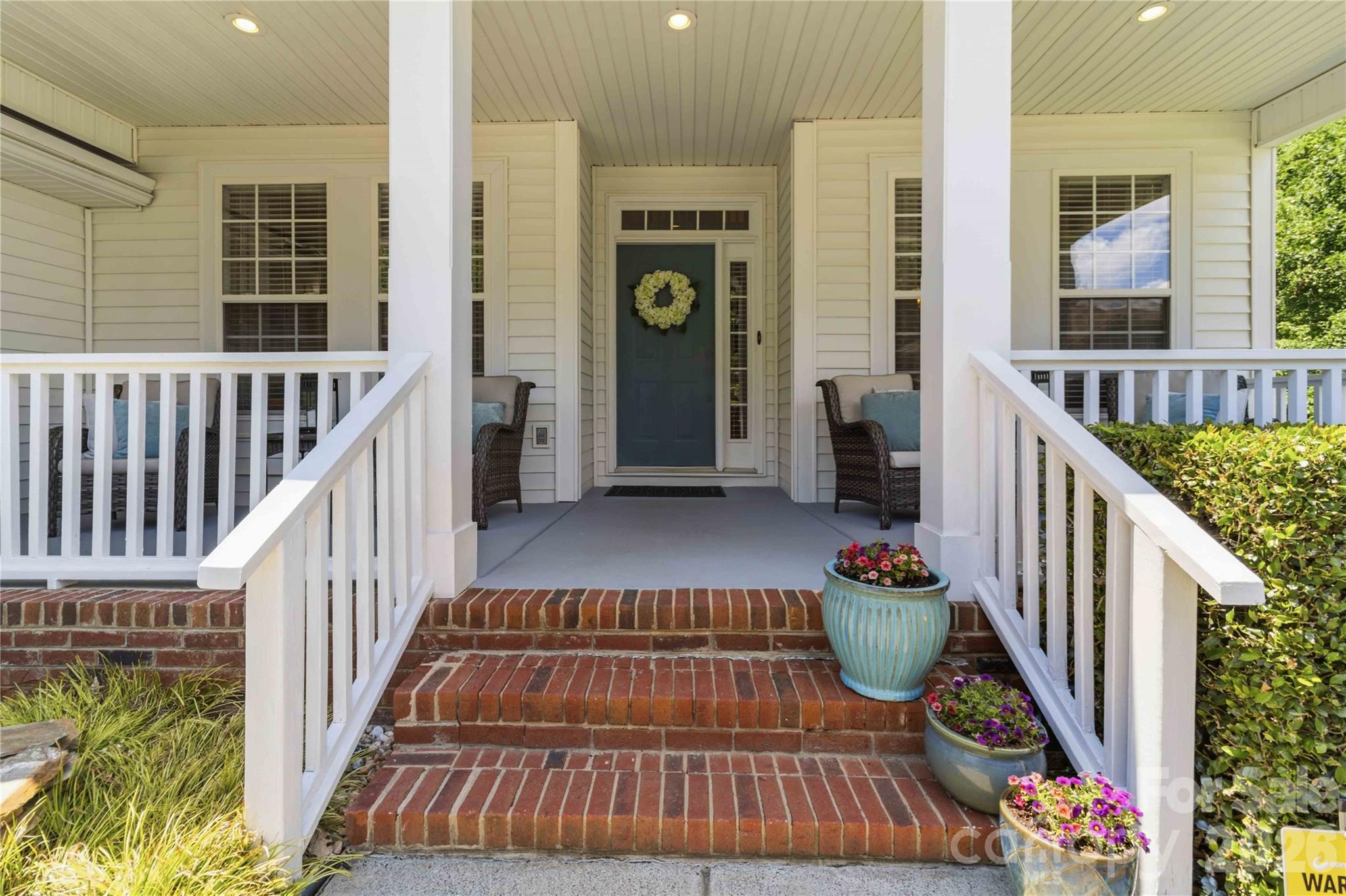 329 Brixham Place Fort Mill, SC 29708 - Photo 4 of 48