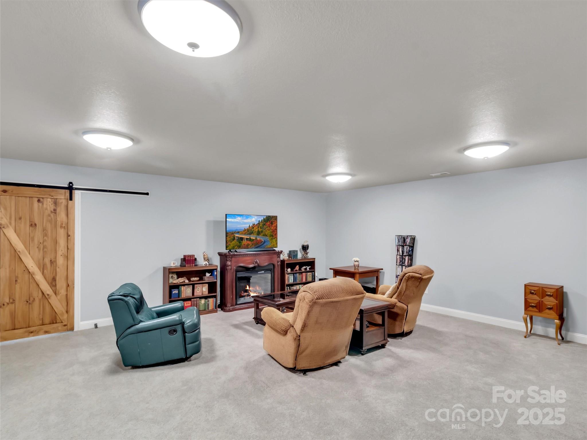 178 Sapphire Place Clyde, NC 28721 - Photo 32 of 48