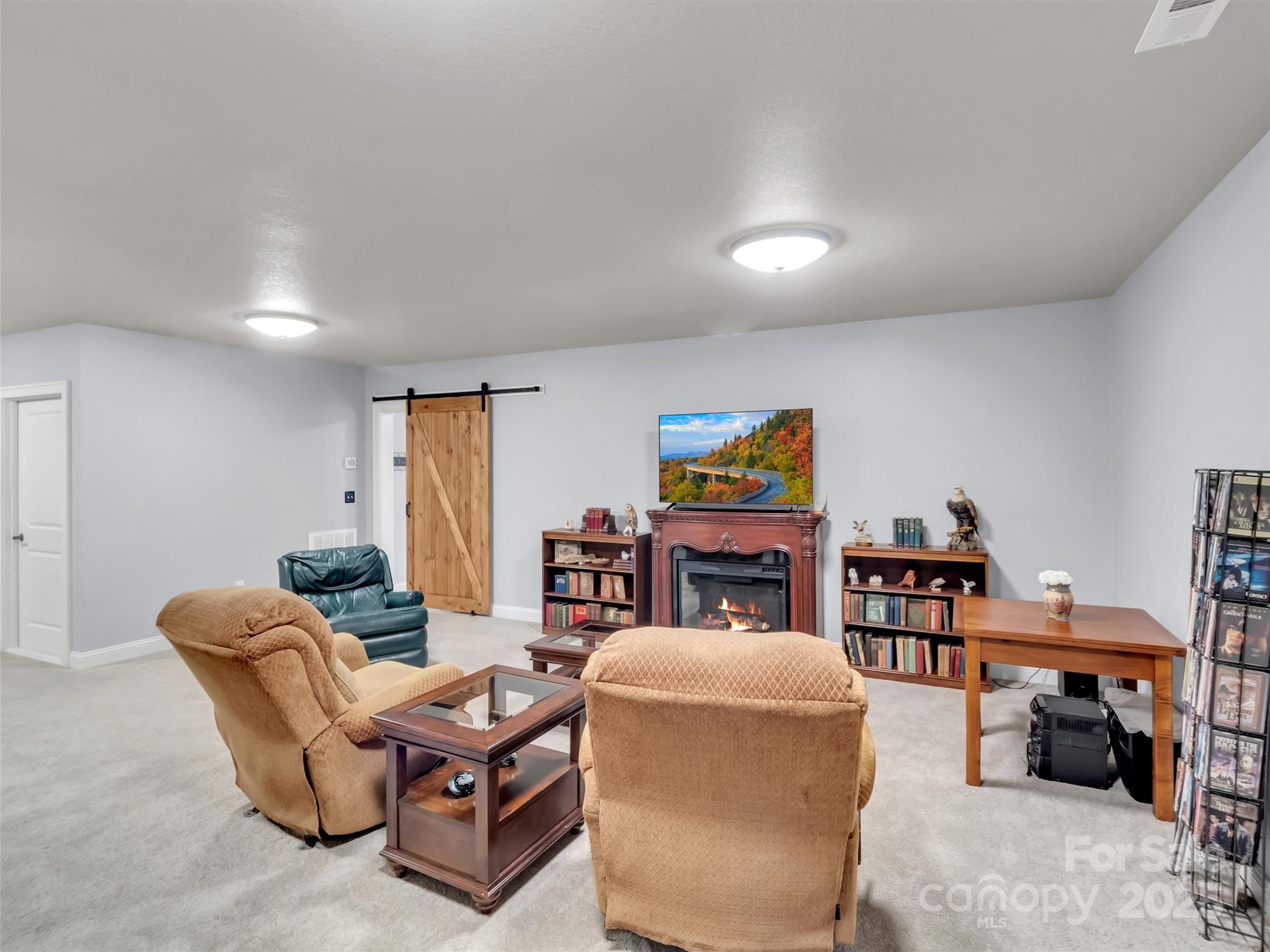 178 Sapphire Place Clyde, NC 28721 - Photo 33 of 48