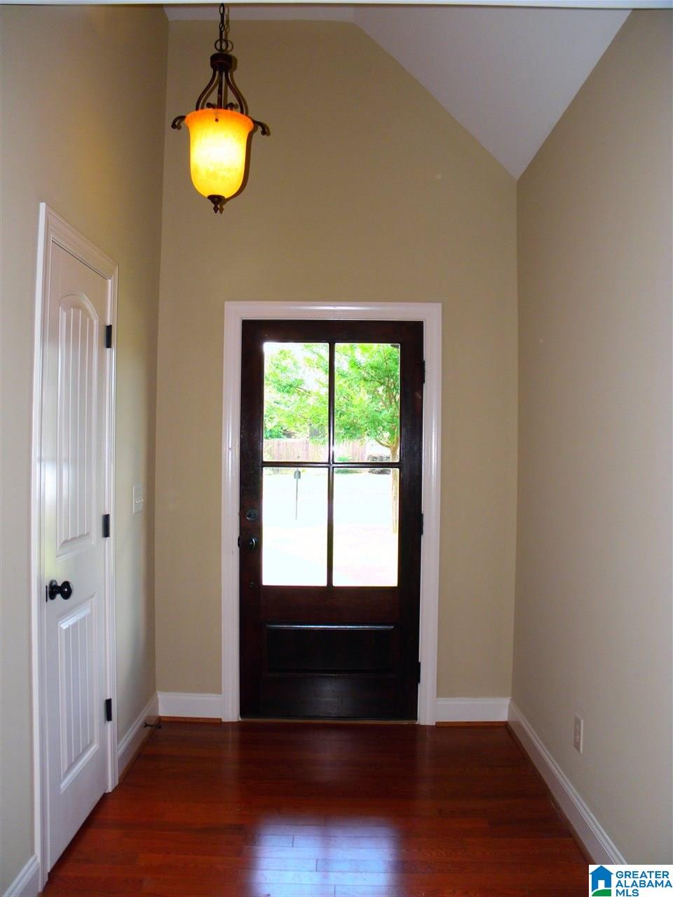 104 Falling Waters Lane Alabaster, AL 35114 - Photo 6 of 26