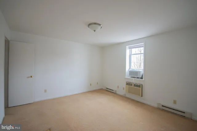 $1,100 | 203 West John Street, Unit 1, Martinsburg, WV 25401