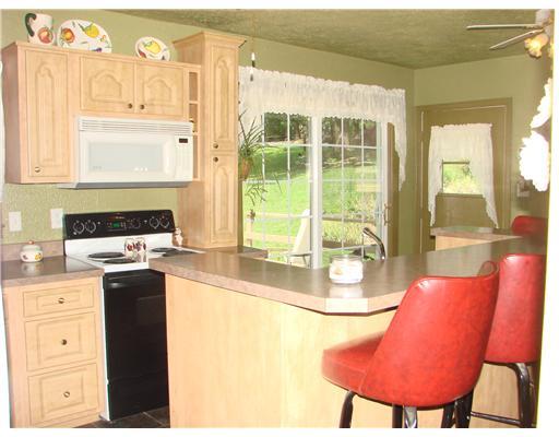 1943 Mars Hill Road Irwin, PA 15642 - Photo 5 of 18 Kitchen. Nice, Nice, Nice!