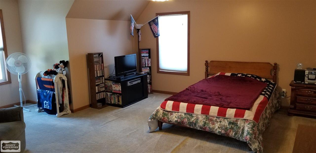 13847 Masters Road Allenton, MI 48002 - Photo 28 of 37 4th Bedroom (Big Room) on 2nd Floor.