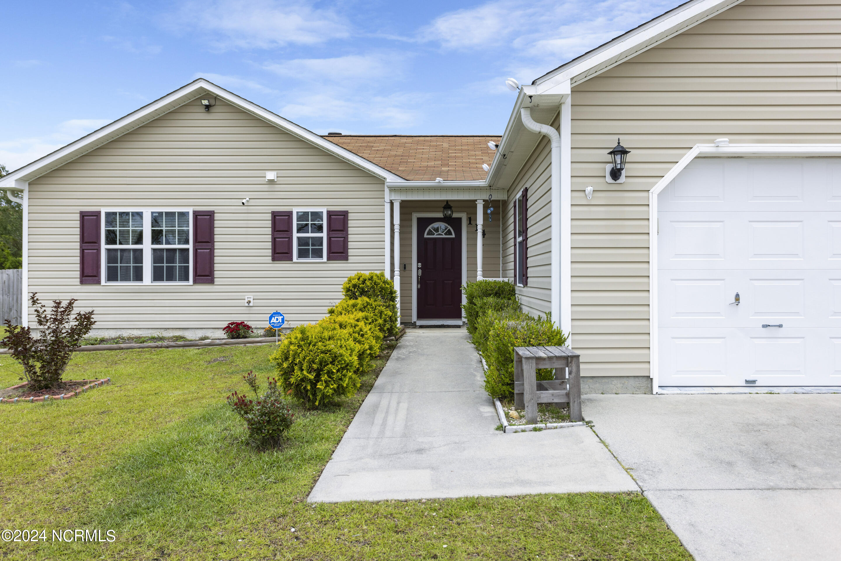 114 Jenna Rea Road Hubert, NC 28539 - Photo 6 of 43 mls-IMG_9395