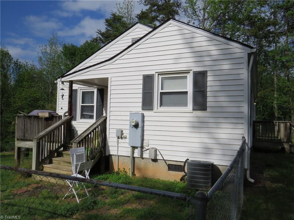445 Simpson Road Stokesdale, NC 27357 - Photo 3 of 18 Gallery Image 3