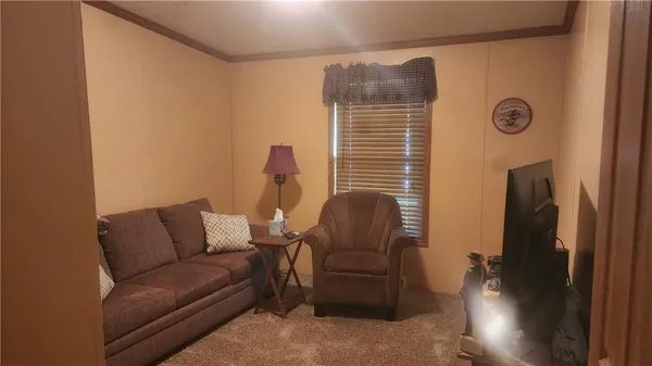 $249,000 | 402 West Corrine, Gallatin, MO 64640